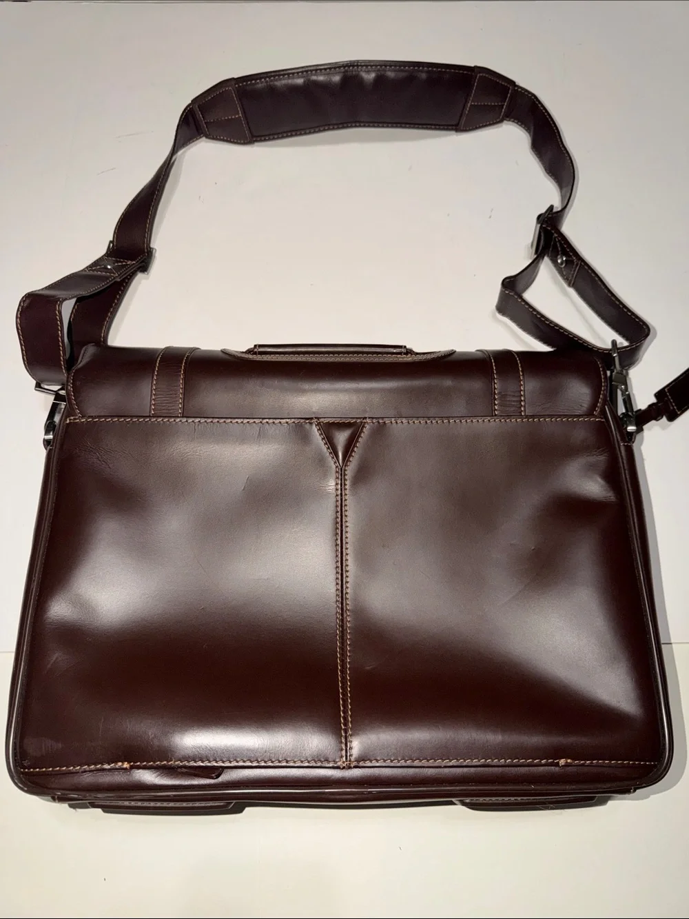 Johnston & Murphy Dark Brown Leather Messenger Bag